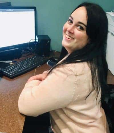 Notre receptionniste et secrétaire médicale de notre clinique de la Chirurgie Plastique à Montréal